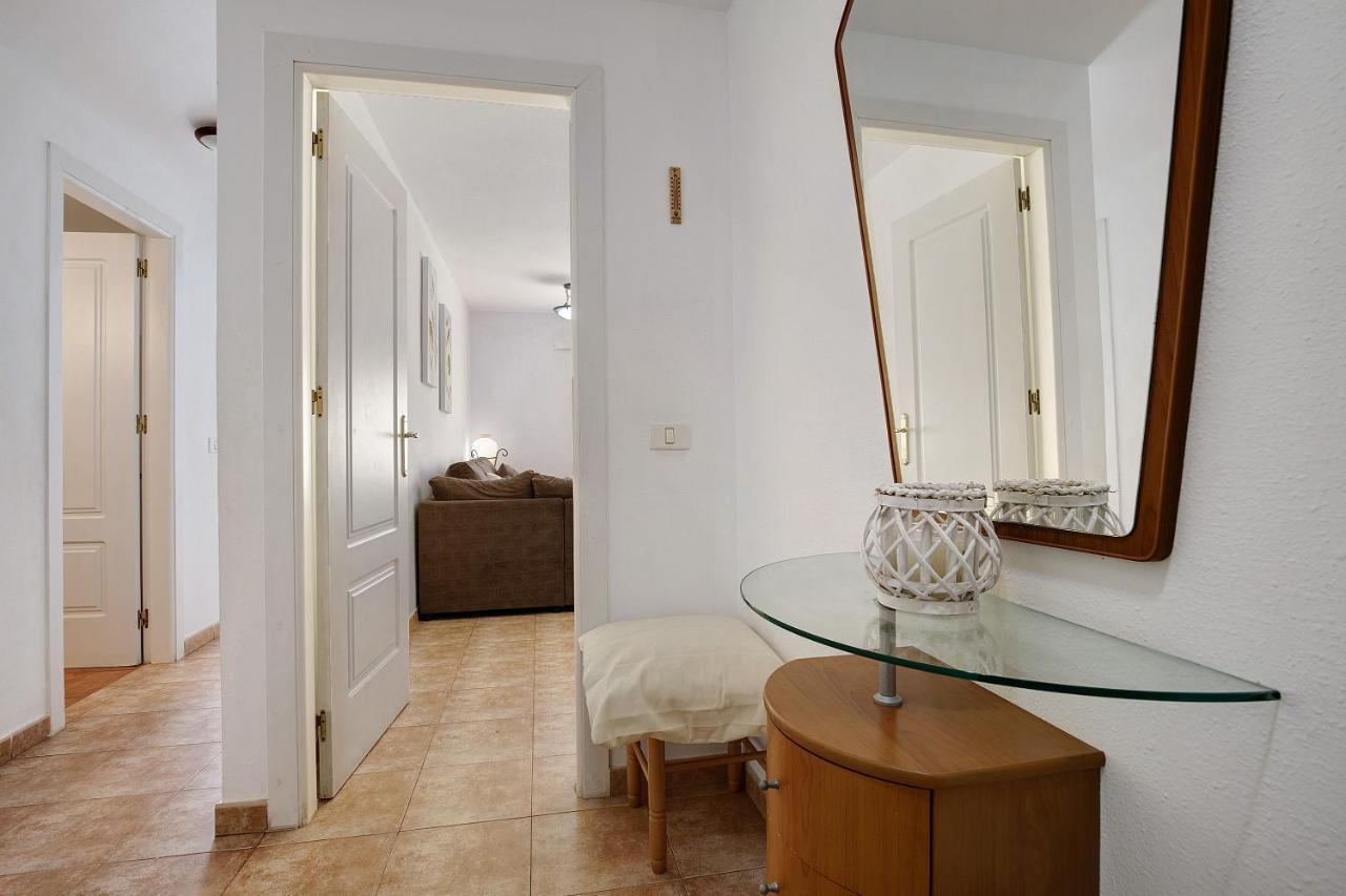 Apartamento Las Palmeras Gran Tarajal Exterior photo